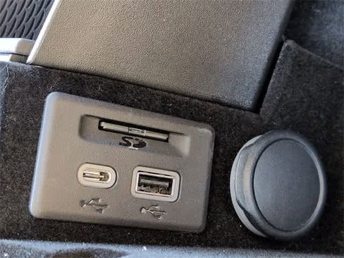 Used 2023 Cadillac CT4 Luxury w/ Sun And Sound Package image 32