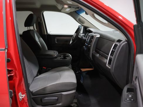 Used 2023 RAM 1500 Classic SLT image 22