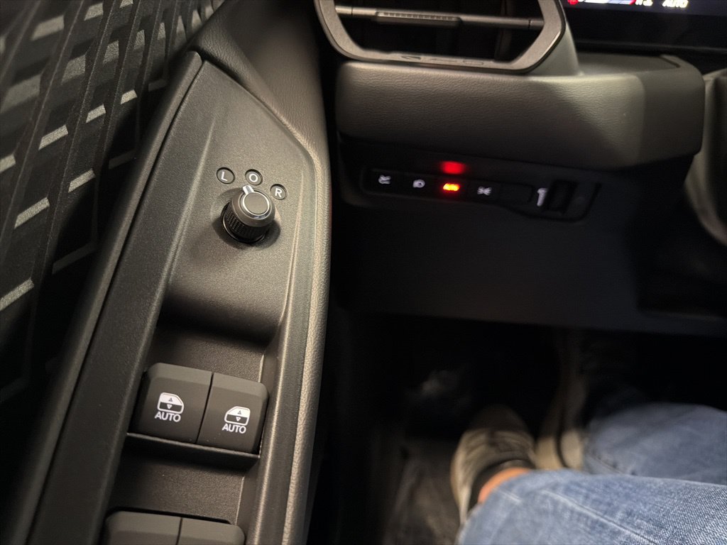 New 2026 Dodge Charger R/T AWD/4WD image 15