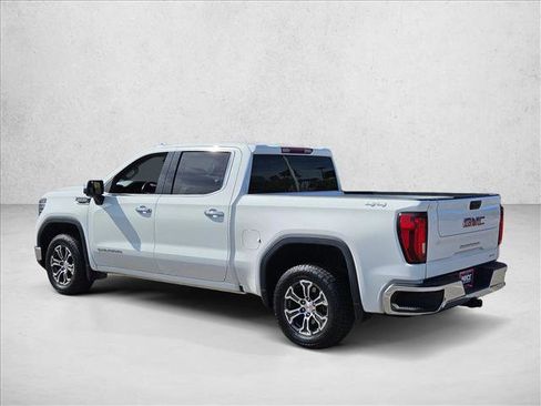 Used 2025 GMC Sierra 1500 SLT image 6