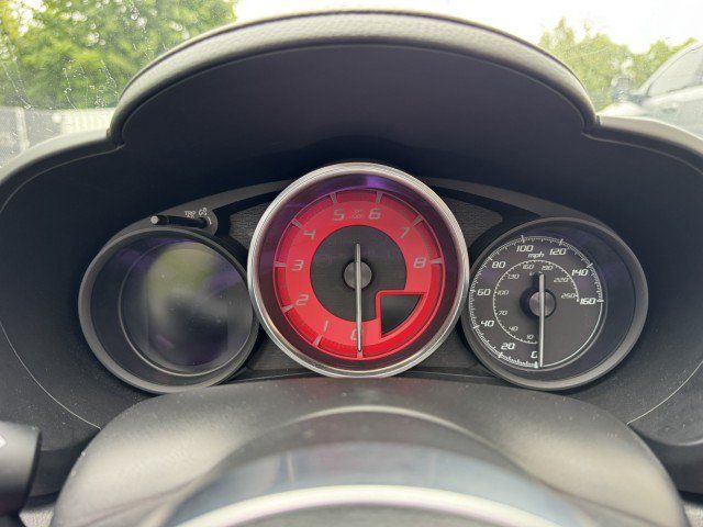 Used 2019 FIAT 124 Spider Abarth w/ Visibility Group RWD image 19