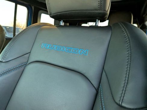 Used 2024 Jeep Wrangler Unlimited Rubicon 4xe image 10
