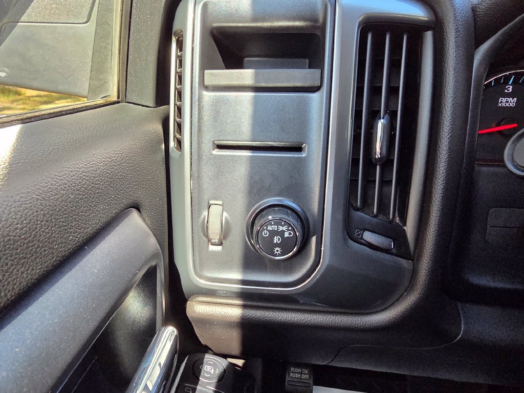 Used 2014 Chevrolet Silverado 1500 LT w/ LT Convenience Package RWD image 30