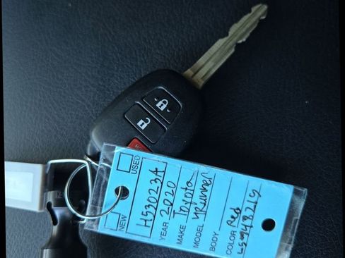 Used 2020 Toyota 4Runner SR5 image 30