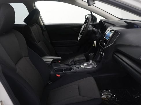 Used 2022 Subaru Crosstrek 2.0i image 11