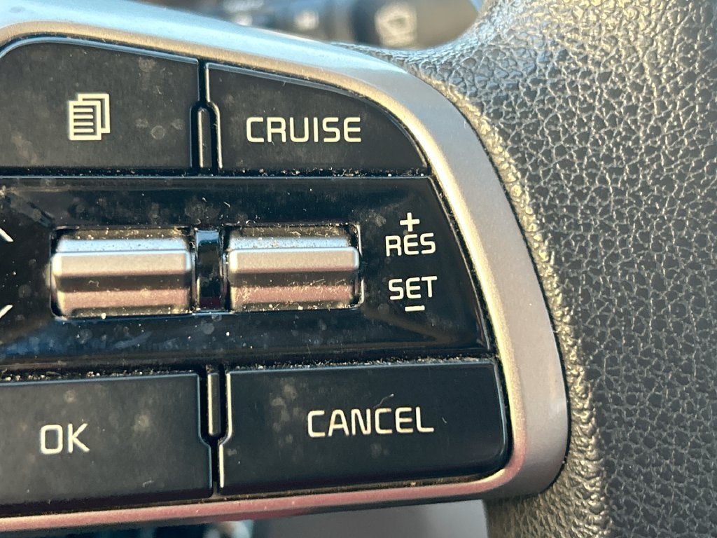 Used 2020 Kia Sorento LX AWD/4WD image 17
