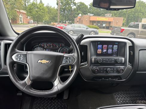 Used 2017 Chevrolet Silverado 1500 LT w/ All Star Edition AWD/4WD image 12