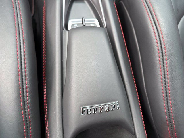Used 2021 Ferrari F8 Tributo RWD image 23