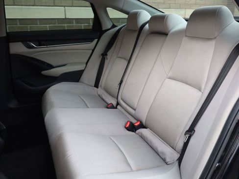 Used 2018 Honda Accord LX image 21