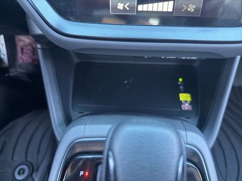 Used 2025 Subaru Crosstrek 2.5i Sport image 37