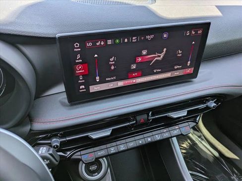 Used 2024 Dodge Hornet R/T w/ R/T Blacktop Package AWD/4WD image 12