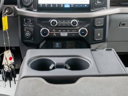 Used 2024 Ford F150 XLT w/ Tow/Haul Package image 12