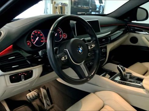 Used 2017 BMW X6 sDrive35i image 7