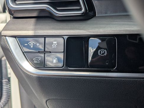 New 2025 Kia Sportage X-Line Prestige AWD/4WD image 32