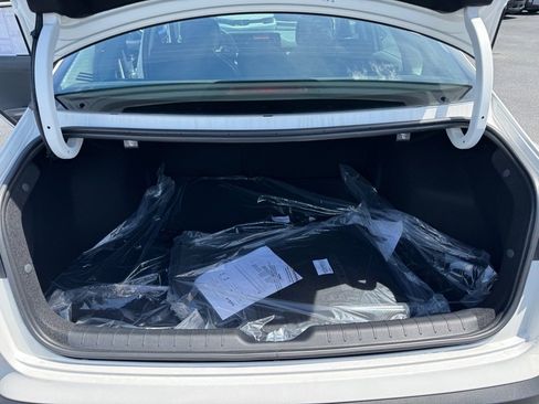 New 2025 Kia K4 LXS image 7