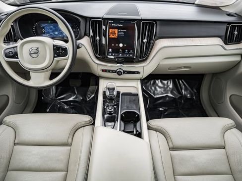 Used 2022 Volvo XC60 T8 Inscription w/ Advanced Package image 20