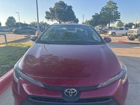 Used 2024 Toyota Corolla LE FWD image 6
