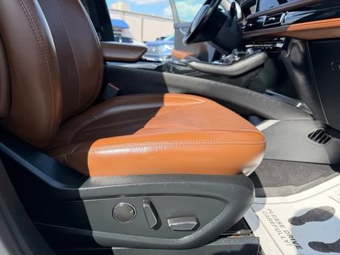 Used 2022 Lincoln Nautilus Reserve w/ Luxury Package AWD/4WD image 40