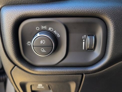 New 2025 RAM 1500 Tradesman image 21