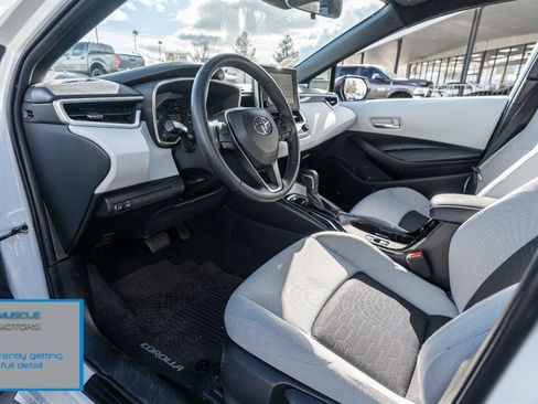 Used 2023 Toyota Corolla SE image 7