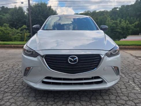 Used 2017 MAZDA CX-3 Touring FWD image 2