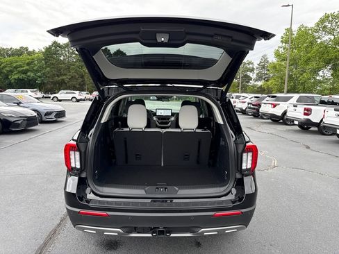 New 2026 Ford Explorer Active w/ Active Comfort Package AWD/4WD image 28