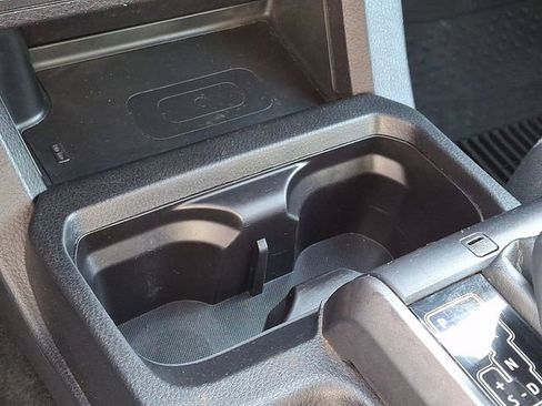 Used 2022 Toyota Tacoma TRD Off-Road image 28