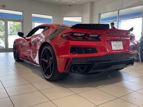 Used 2027 Chevrolet Corvette Grand Sport RWD image 6