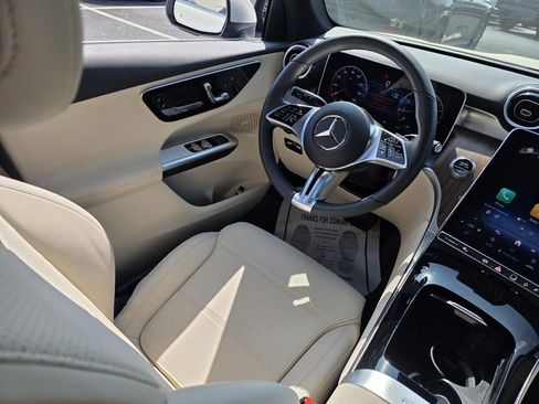 Certified 2026 Mercedes-Benz GLC 300 4MATIC image 27