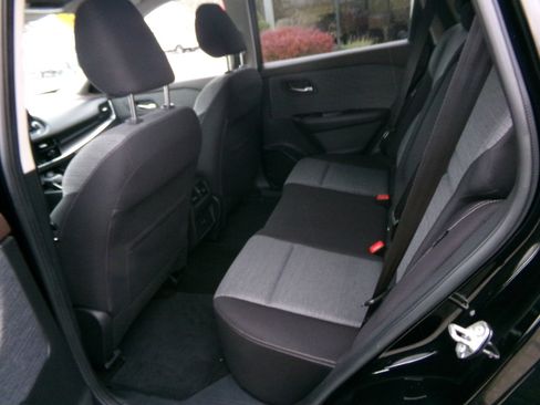 Used 2021 Nissan Rogue SV image 13