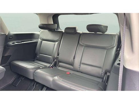 Used 2025 Ford Expedition Active image 15