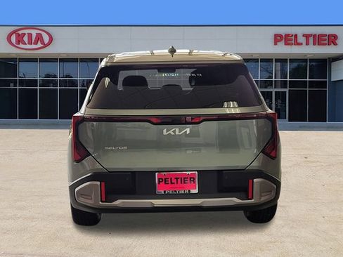 New 2027 Kia Seltos EX FWD image 4