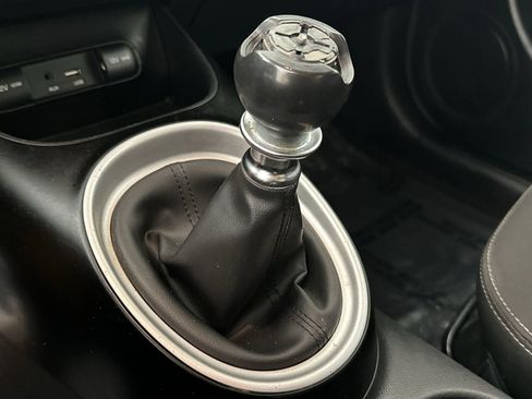 Used 2018 Kia Soul image 24