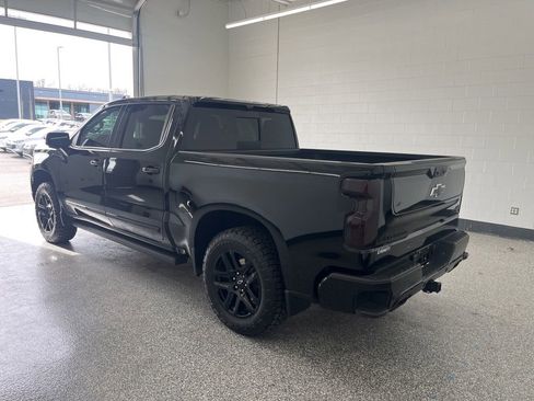 Used 2024 Chevrolet Silverado 1500 High Country w/ Midnight Edition image 2