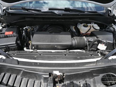 Used 2025 GMC Yukon Denali image 9