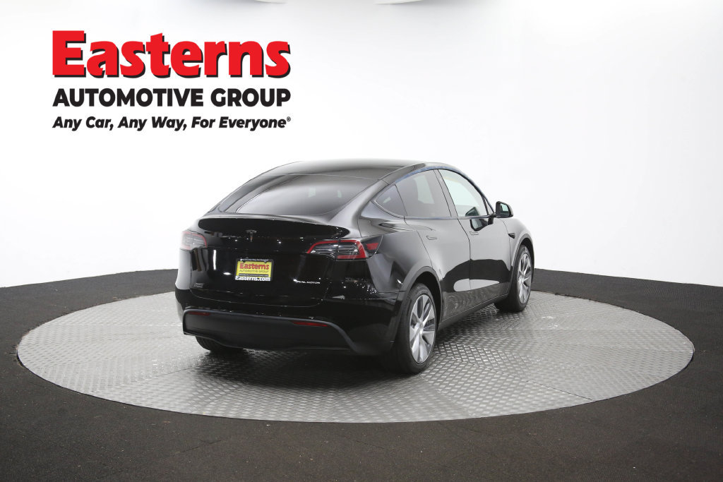 Used 2022 Tesla Model Y Long Range AWD/4WD image 38