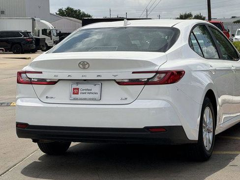 Certified 2025 Toyota Camry LE FWD image 7