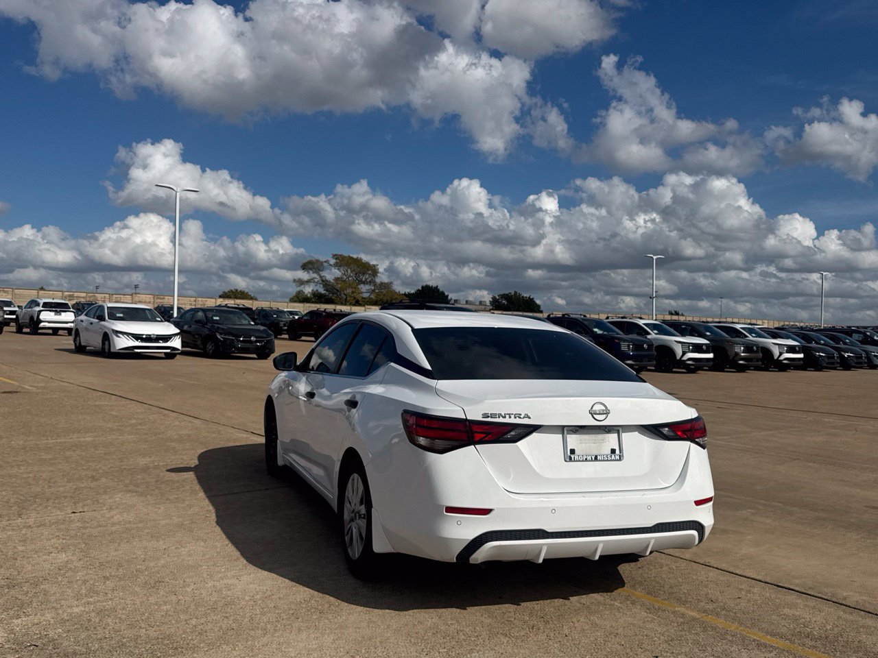 Used 2025 Nissan Sentra S FWD image 21