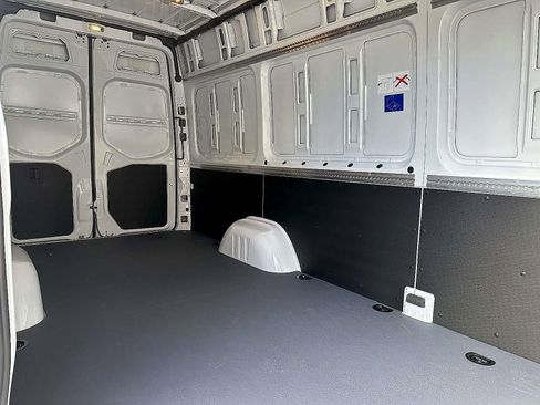 New 2025 Mercedes-Benz Sprinter 2500 image 8