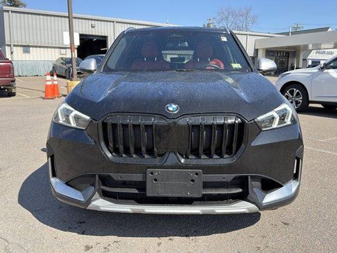 Used 2023 BMW X1 xDrive28i w/ Convenience Package AWD/4WD image 2