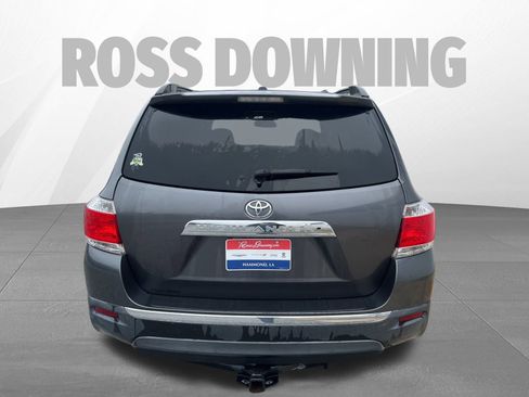 Used 2011 Toyota Highlander 2WD image 5