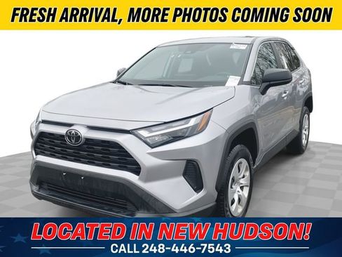 Used 2024 Toyota RAV4 LE image 1