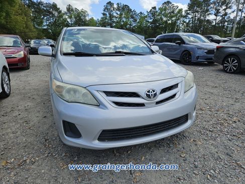 Used 2013 Toyota Corolla L image 4