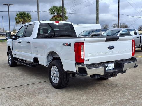 Used 2024 Ford F250 XLT image 4