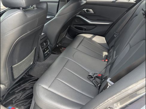 Used 2019 BMW 330i xDrive Sedan w/ Convenience Package AWD/4WD image 16