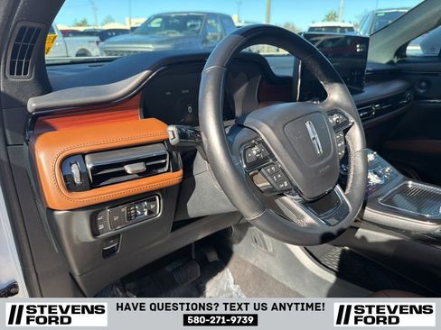 Used 2022 Lincoln Nautilus Reserve w/ Equipment Group 201A image 25