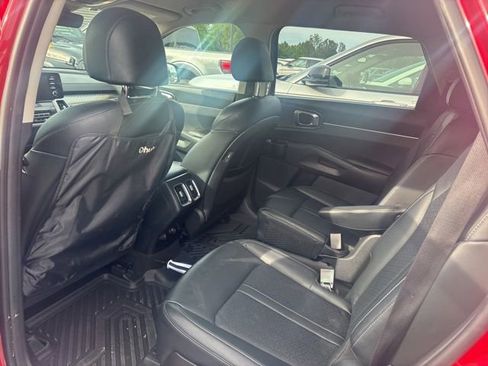 Used 2021 Kia Sorento S FWD image 18