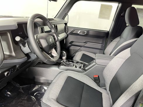 New 2025 Ford Bronco Big Bend image 9