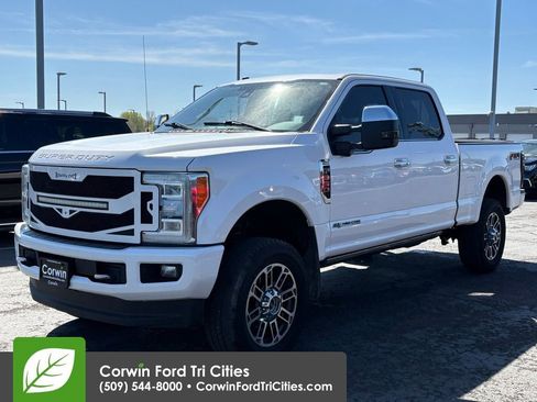Used 2018 Ford F350 Platinum w/ Platinum Ultimate Package image 3