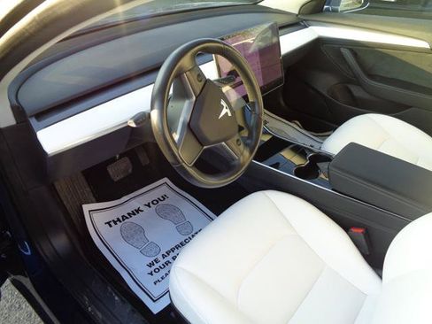 Used 2018 Tesla Model 3 RWD image 37